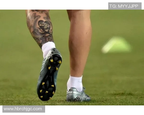 世界足球球星纹身大全解析与背后故事揭秘